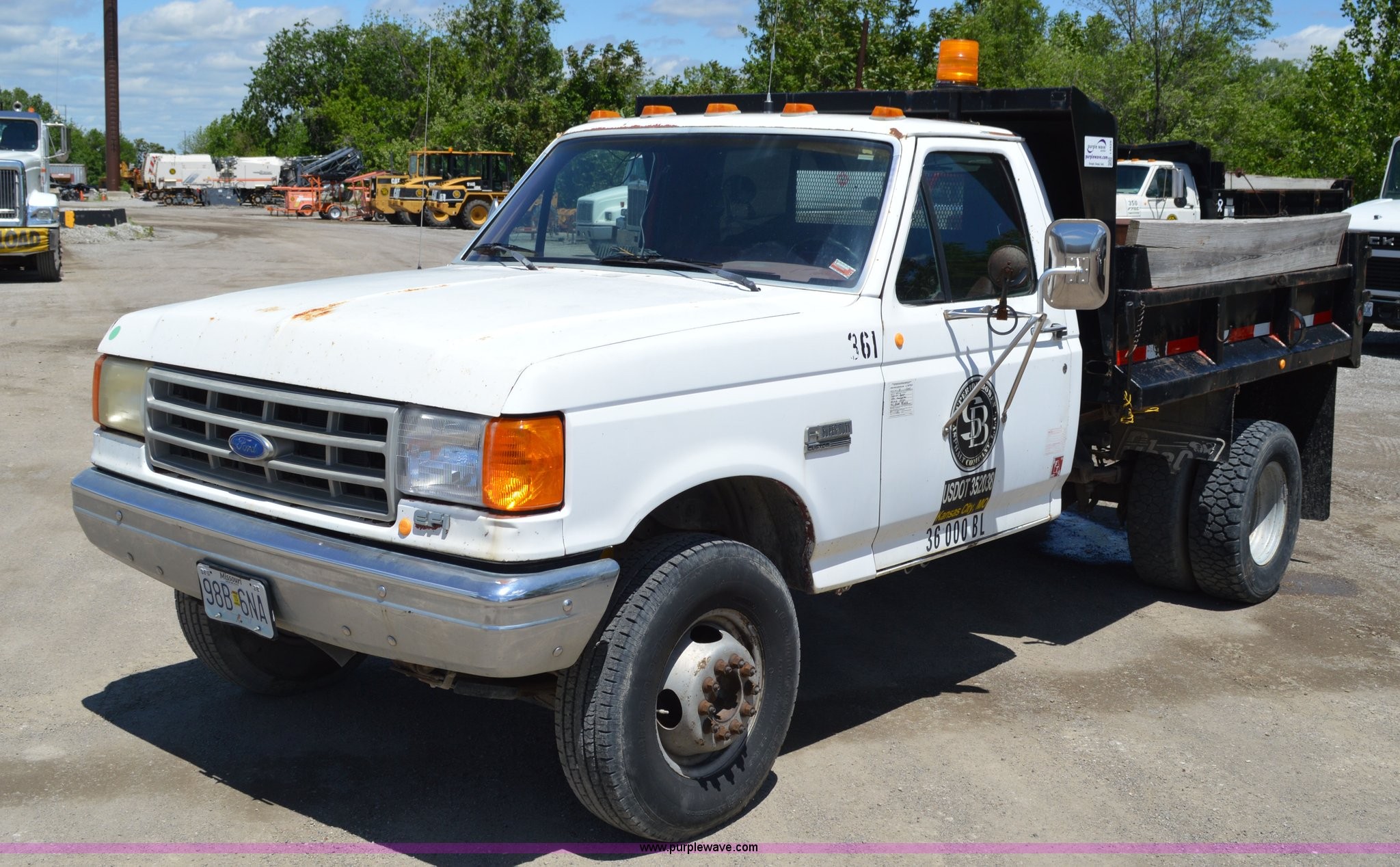 1989 FORD F-SUPER DUTY